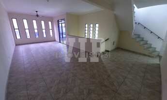 Imagem: Sobrado Triplex á Venda no Embaré em Santos