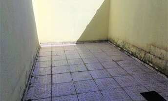 Imagem 6: SOBRADO GEMINADO NO TUDE BASTOS 2 DORMITÓRIOS, SACADA, LAVABO, QUINTAL E 2 VAGAS NA GARAGE