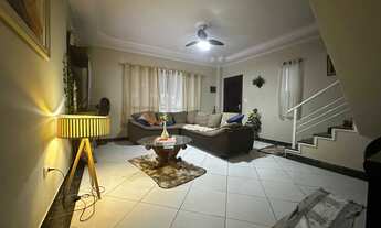 Imagem: Imperdível Casa à Venda em Praia Grande-SP