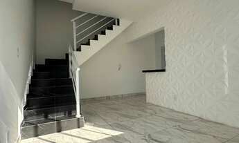 Imagem: Venda de Casa Triplex em Condomínio em