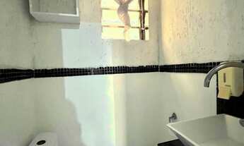 Imagem 4: LOJA COMERCIAL NO BOQUEIRÃO COM 48 METROS POSSUI DIVISÓRIAS E 1 BANHEIRO - SOMENTE SEGURO