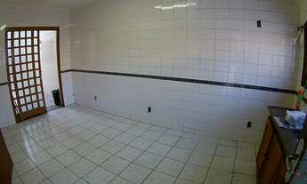 Imagem 6: Casa Comercial para Locação em Mogi das Cruzes-SP, Bairro Alto Ipiranga: 4 Quartos, 2 Suít