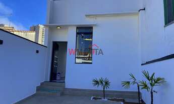 Imagem: Venda de Casa com 3 Quartos e 2 Vagas no