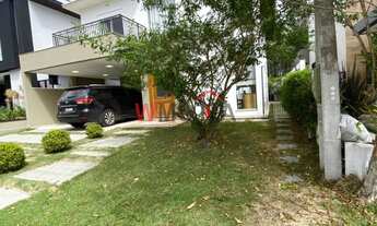 Imagem 2: Imperdível Casa à Venda em Mogi das Cruzes-SP, no Botujuru: 3 Quartos, 3 Suítes, 2 Salas