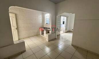 Imagem 4: Imperdível Casa Comercial à Venda em Mogi das Cruzes-SP, Bairro Centro: 3 Quartos, 1 Sala