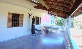 Imagem 3: Imperdível oportunidade! Casa à venda em Mogi das Cruzes-SP, na Vila Suissa com 4 quartos