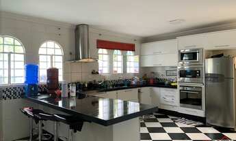 Imagem 3: Magnífica casa de 6 quartos, 1 suíte e 6 vagas na cidade de Mogi das Cruzes-SP, bairro Soc