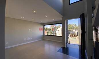 Imagem 3: Casa de luxo em condomínio na Fazenda Rodeio em Mogi das Cruzes-SP: 3 quartos, 3 suítes, 2