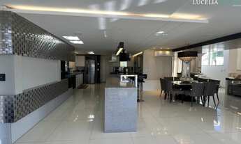 Imagem: 3 dormitórios, 3 suíte, 5 banheiro, 4