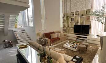 Imagem 2: 3 dormitórios, 3 suíte, 5 banheiro, 4 vagas na garagem, 840M² de Área Total