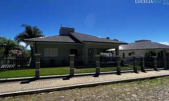 Imagem 2: 3 dormitórios, 2 banheiro, 4 vagas na garagem, 266M² de Área Total