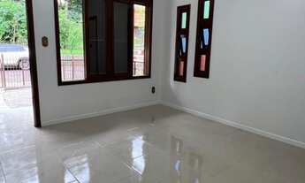 Imagem 3: 3 dormitórios, 2 banheiro, 1 vaga na garagem, 122M² de Área Construída, 360M² de Área Tota