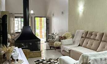 Imagem 4: 3 dormitórios, 3 banheiro, 2 vagas na garagem, 407M² de Área Total