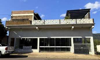 Imagem: 3 dormitórios, 3 banheiro, 3 vagas na garagem