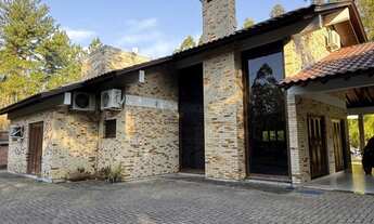 Imagem 3: 2 dormitórios, 2 suíte, 3 banheiro, 6 vagas na garagem, 255M² de Área Total