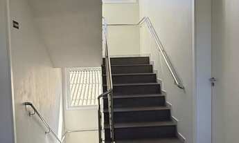 Imagem 4: 2 dormitórios, 1 banheiros, 1 vaga na garagem, 18M² de Área Construída, 91M² de Área Total