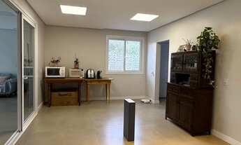 Imagem 4: 3 dormitórios, 2 banheiro, 2 vagas na garagem, 202M² de Área Total