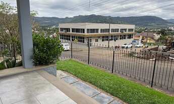 Imagem 7: 3 dormitórios, 2 banheiro, 2 vagas na garagem, 171M² de Área Total