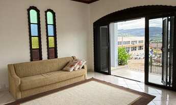 Imagem 5: 3 dormitórios, 2 banheiro, 2 vagas na garagem, 171M² de Área Total