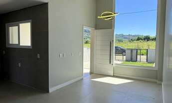 Imagem: 3 dormitórios, 1 suítes, 2 banheiro, 2