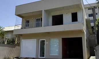 Imagem: 3 dormitórios, 1 suítes, 1 vaga na garagem