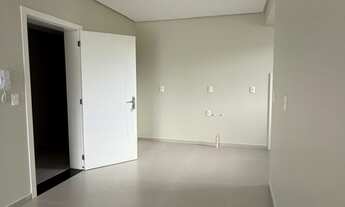 Imagem 7: 2 dormitórios, 1 suítes, 2 banheiro, 1 vaga na garagem, 81M² de Área Construída