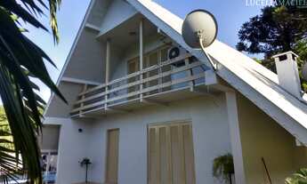 Imagem 2: 4 dormitórios, 3 banheiro, 2 vagas na garagem, 1240M² de Área Total