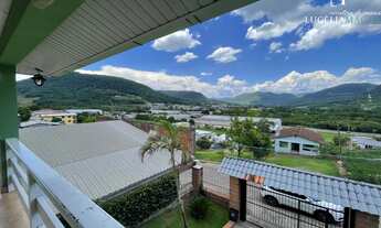 Imagem 7: 3 dormitórios, 2 banheiro, 3 vagas na garagem, 174M² de Área Total