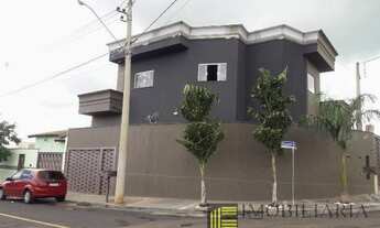 Imagem: AMPLO SOBRADO PARA COMPRA COM 06 DORMITÓRIOS