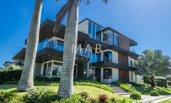 Imagem 3: Casa de Altíssimo Padrão com 4 Pavimentos à Venda em Jurerê Internacional, Florianópolis S