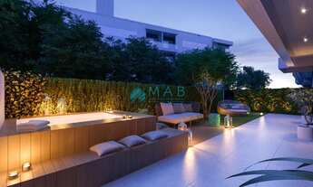 Imagem 6: Apartamento de Altíssimo Padrão com 4 Suítes, amplo Living, PRONTO para MORAR à Venda em J