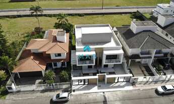 Imagem 4: Sobrado Geminado, de Alto Padrão, à Venda em Região Nobre de Ingleses - Florianópolis, SC!