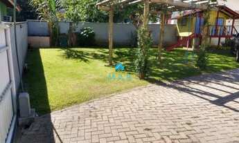 Imagem 3: Vende-se Sobrado com Padrão de Construção Única, 3 Dormitórios sendo 1 Suíte com Hidro e C