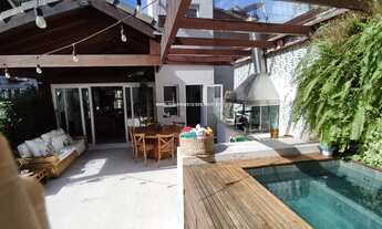 Imagem: Casa de Luxo em Condomínio à Venda em