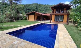 Imagem: Linda Casa a Venda em Camburi - Barata e