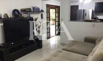 Imagem: Excelente Casa com Edícula em Bairro tranquilo