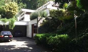 Imagem 2: Casa em Itacoatiara, 4 qts (3 suítes) lazer completo