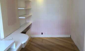 Imagem 7: Icaraí 2ª quadra da Praia em ed luxo, com 2 p/ andar, localizado numa das ruas mais valori