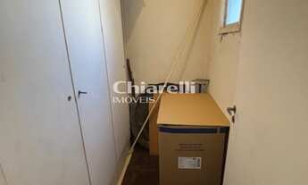 Imagem 5: Apartamento com 125m2, frente, a 1 uma quadra da Praia de Icaraí, salão, 3 quartos (1 suí