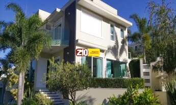 Imagem: SOBRADO COM 4 DORMITÓRIOS EM CONDOMÍNIO