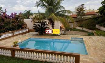 Imagem 3: CASA COM PADRÃO DE CHÁCARA NO CENTRO DA CIDADE- EDÍCULA - JARDIM MOACYR ARRUDA