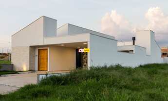 Imagem: CASA COM 03 DORMITÓRIOS EM CONDOMÍNIO