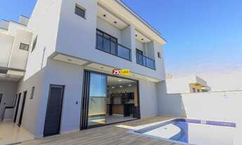 Imagem: SOBRADO COM 03 DORMITÓRIOS EM CONDOMÍNIO