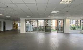 Imagem 3: LOCAÇÃO DE LAJE COM 326 MTS Lobby com pé-direito duplo * Fachada com vidros lâminados * El