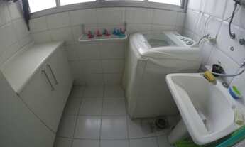 Imagem 2: VENDO Apartamento de 70 mts novinho. Recém pintado.Todos ambientes com armários planejados