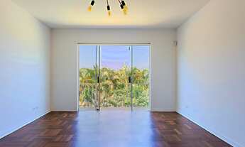 Imagem 3: Venda de casa no Alto do Pinheiros com 215m² de terreno e 239m² de construção, 3 quartos s