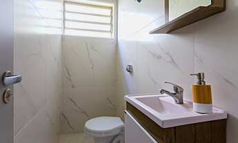 Imagem 7: Venda de casa no Alto do Pinheiros com 215m² de terreno e 239m² de construção, 3 quartos s