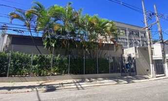 Imagem: Prédio comercial na Vila Olímpia, com