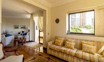 Imagem 5: Venda de Apartamento na Aclimação com 250m, 4 suítes, 6 banheiros, 1 sala de jantar e 2 sa