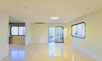 Imagem 4: Venda de Apartamento no Campo Belo com 301m², 5 quartos sendo 4 suítes, 5 banheiros, sala